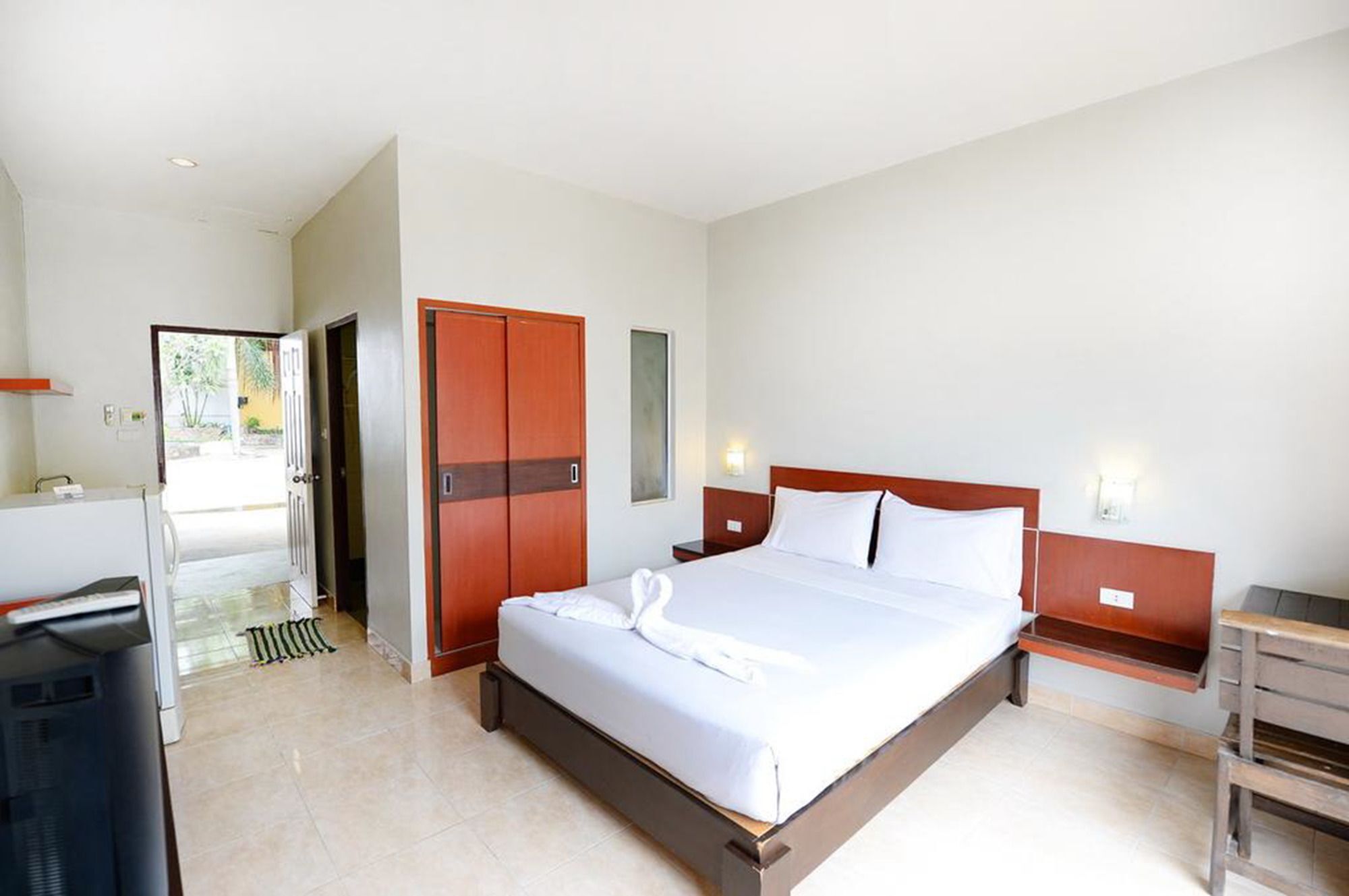 Paradise Resort Ban Nong Pla Lai Kültér fotó