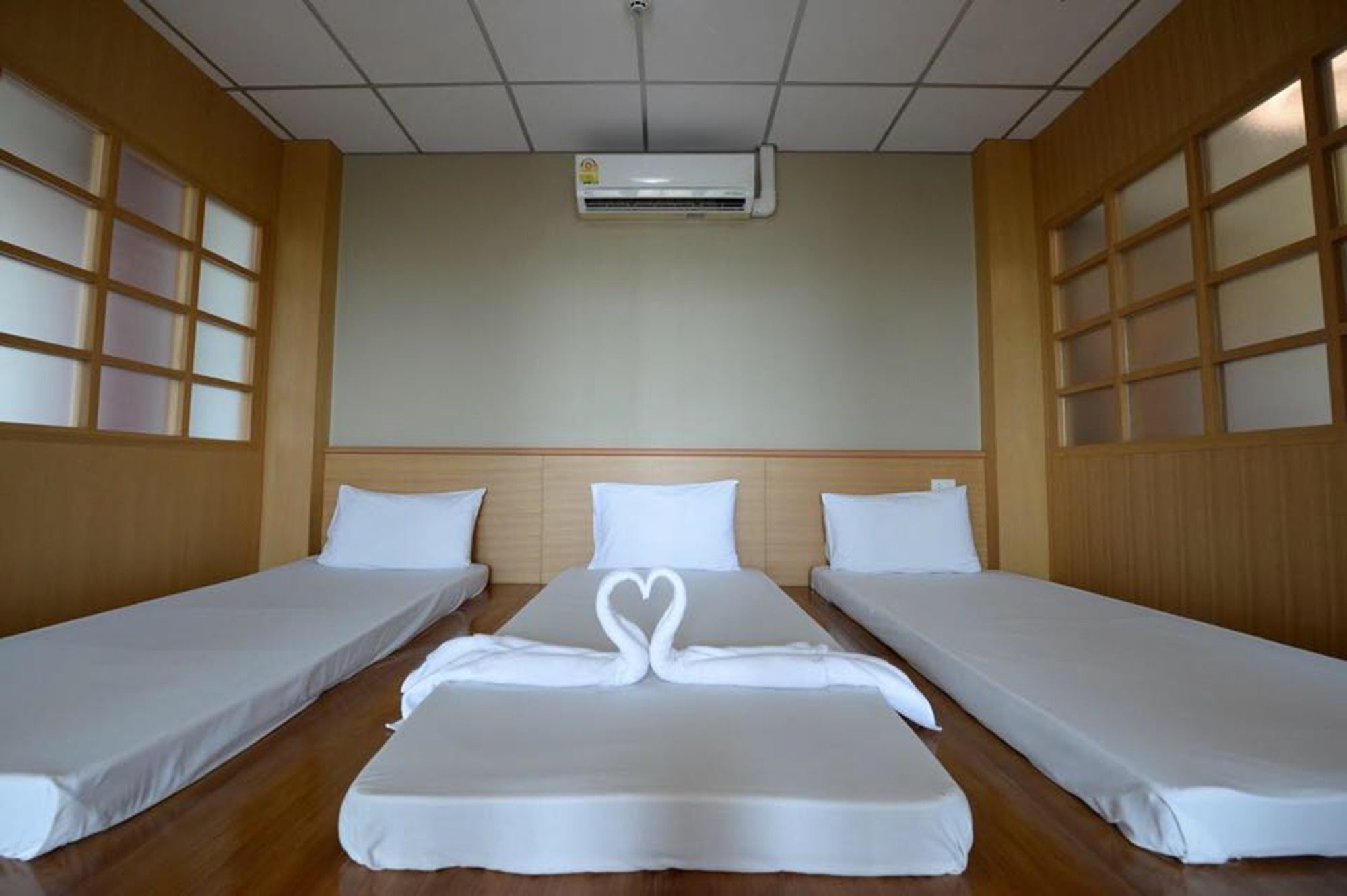 Paradise Resort Ban Nong Pla Lai Kültér fotó